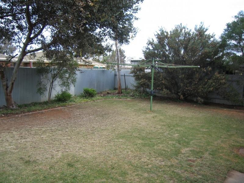 37 Janine Drive, Burton SA 5110