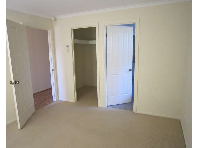 2 Orange Parade, Munno Para West SA 5115