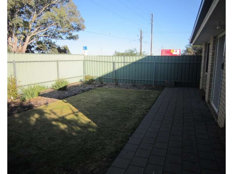 2 Orange Parade, Munno Para West SA 5115