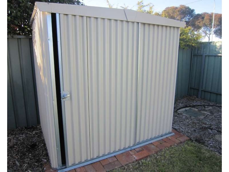 2 Orange Parade, Munno Para West SA 5115