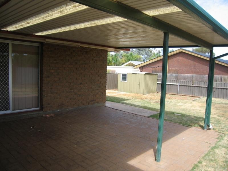 5 Menka Street, Hillbank SA 5112