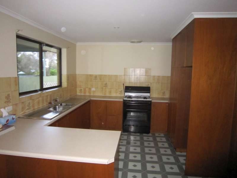 14 Anzac Street, Salisbury Heights SA 5109