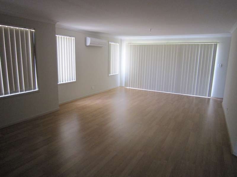 27 Kinross Avenue, Burton SA 5110