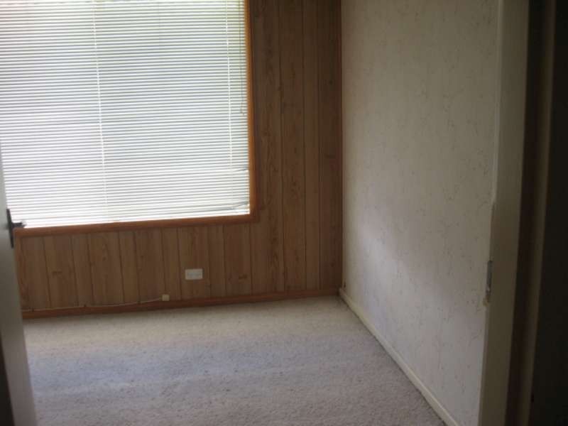 25 Jacaranda Drive, Salisbury East SA 5109