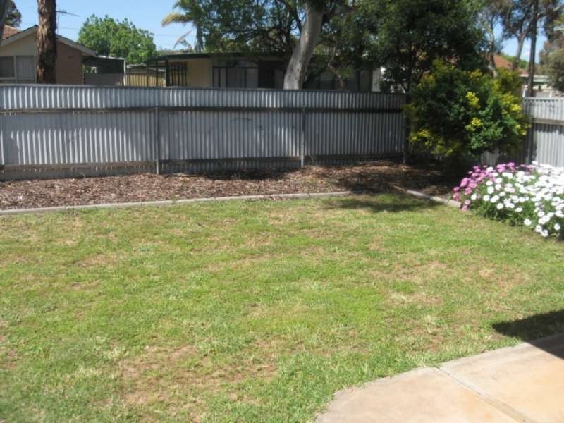 25 Jacaranda Drive, Salisbury East SA 5109