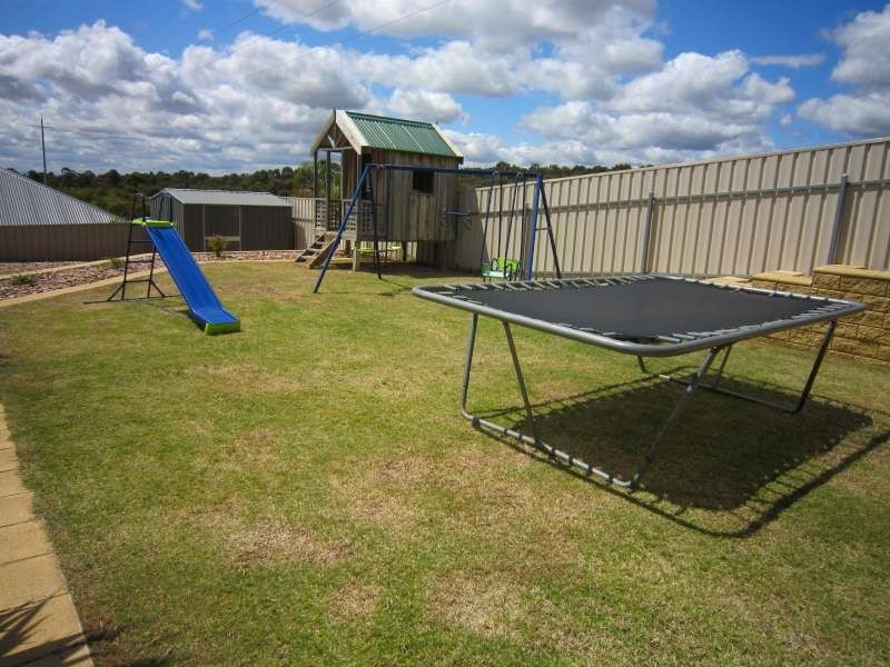 22 Coach House Mews, Hillbank SA 5112