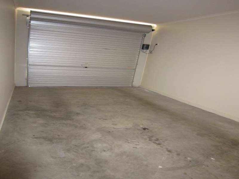 28 The Strand, Mawson Lakes SA 5095