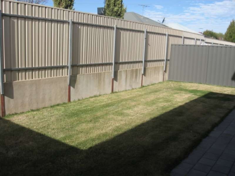 8/13-17 Burton Road, Salisbury SA 5108