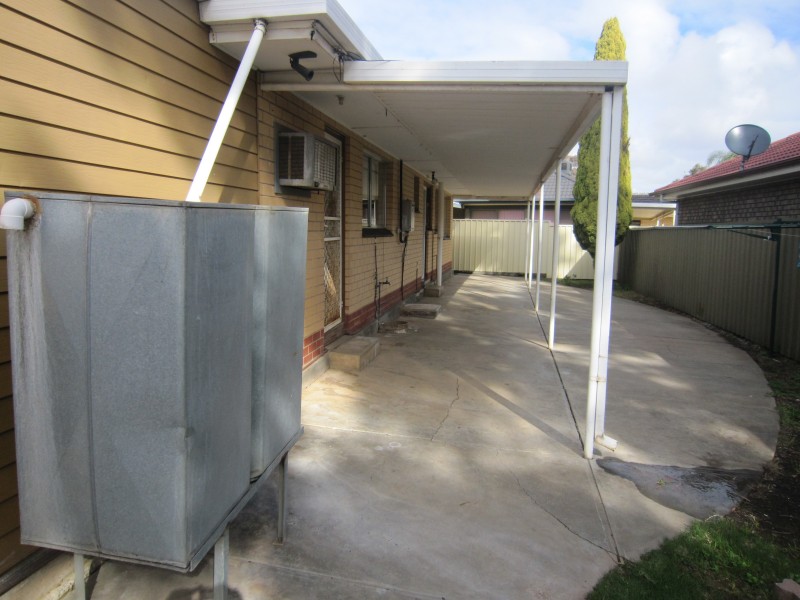 17 Paramount Road, Salisbury Downs SA 5108