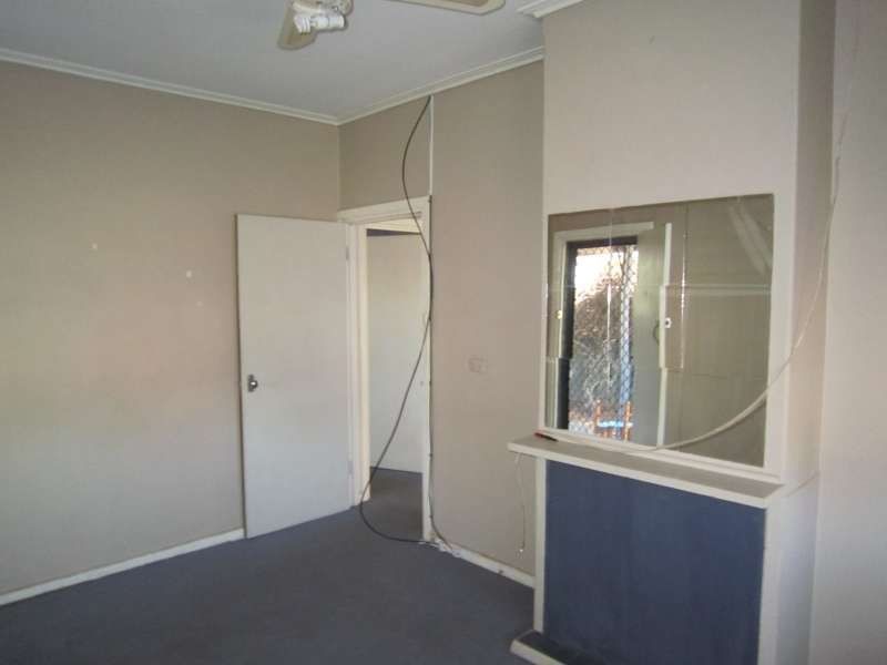 11 Tidcombe Street, Elizabeth Vale SA 5112