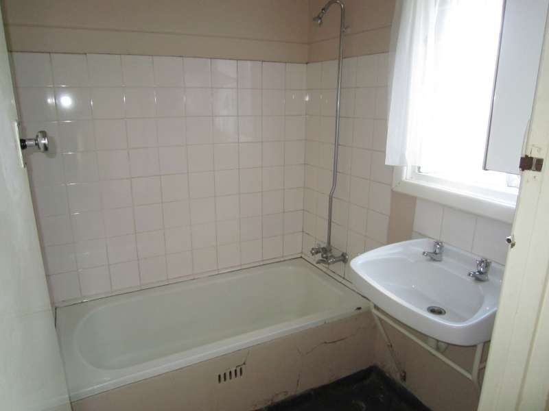 11 Tidcombe Street, Elizabeth Vale SA 5112