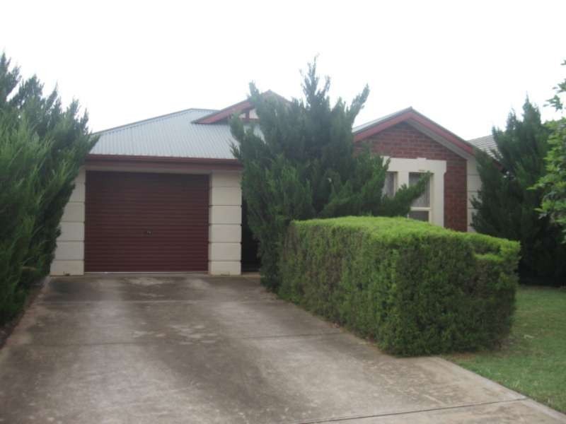 57 President Avenue, Andrews Farm SA 5114