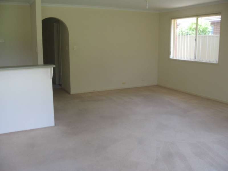 57 President Avenue, Andrews Farm SA 5114