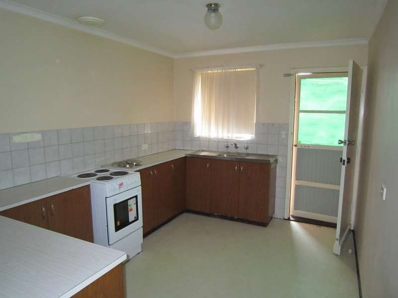 2/27 Porter Street, Salisbury SA 5108