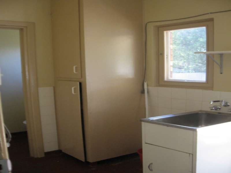 3 Davidson Road, Elizabeth Vale SA 5112