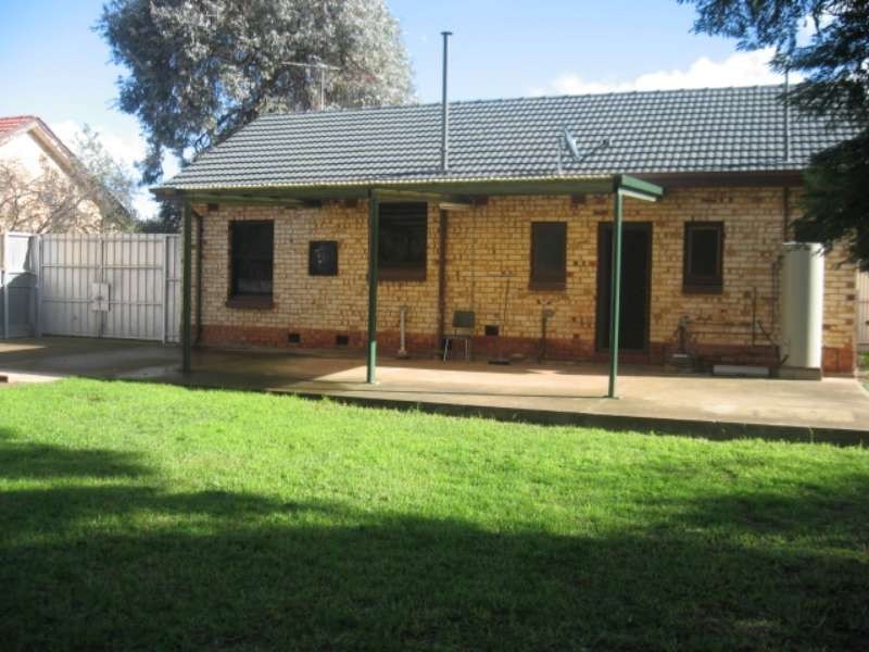 3 Davidson Road, Elizabeth Vale SA 5112