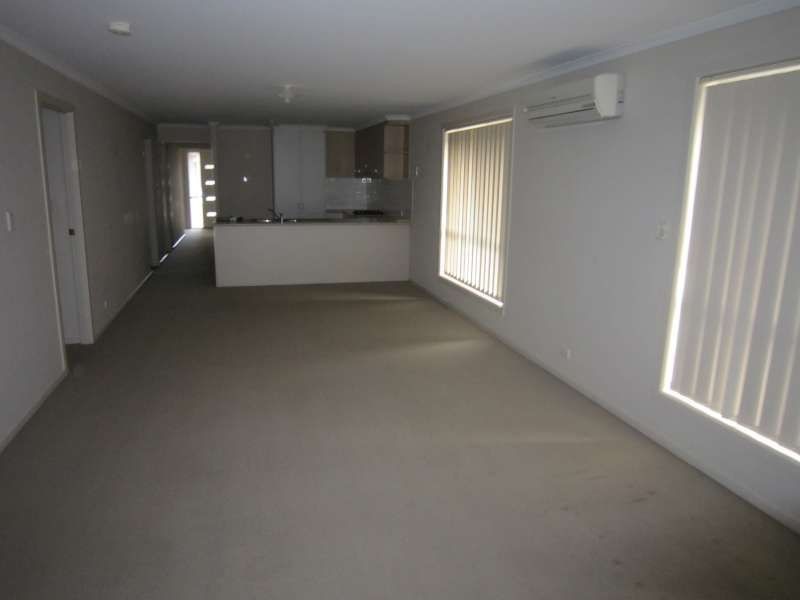 81 Wattlebird Drive, Burton SA 5110