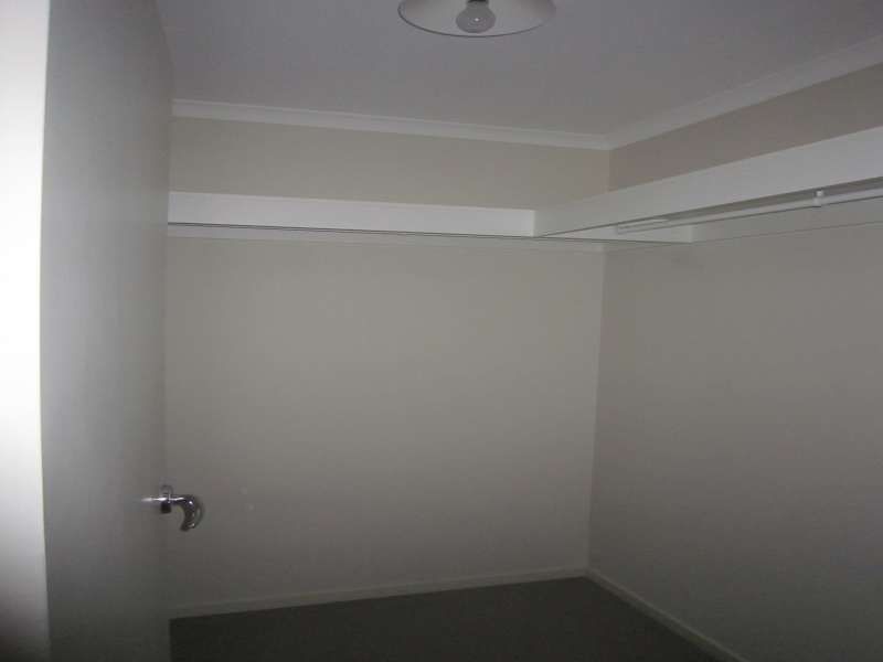 81 Wattlebird Drive, Burton SA 5110