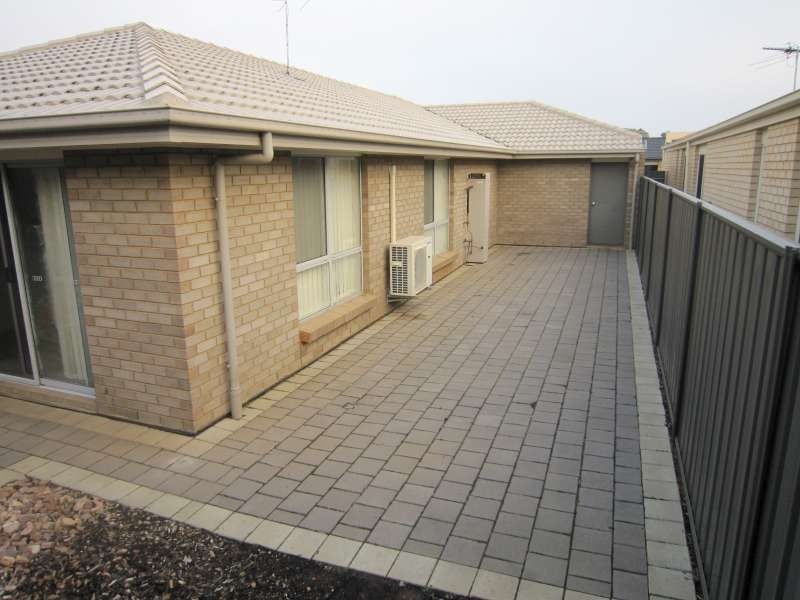 81 Wattlebird Drive, Burton SA 5110