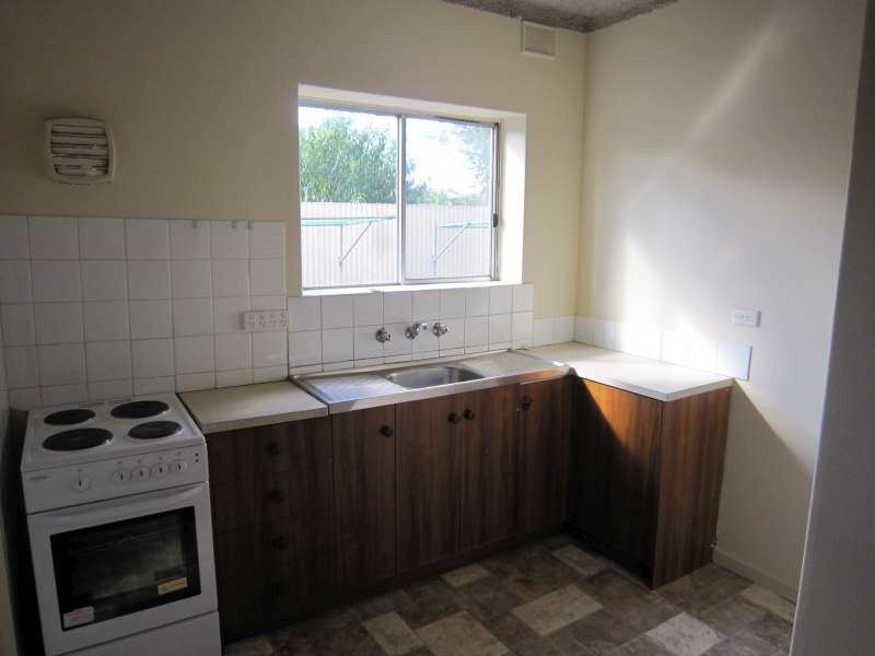 2/1 Trafford Street, Woodville Gardens SA 5012