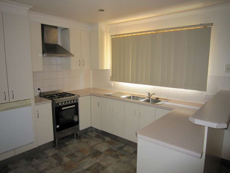 5 Surrey Court, Salisbury Park SA 5109