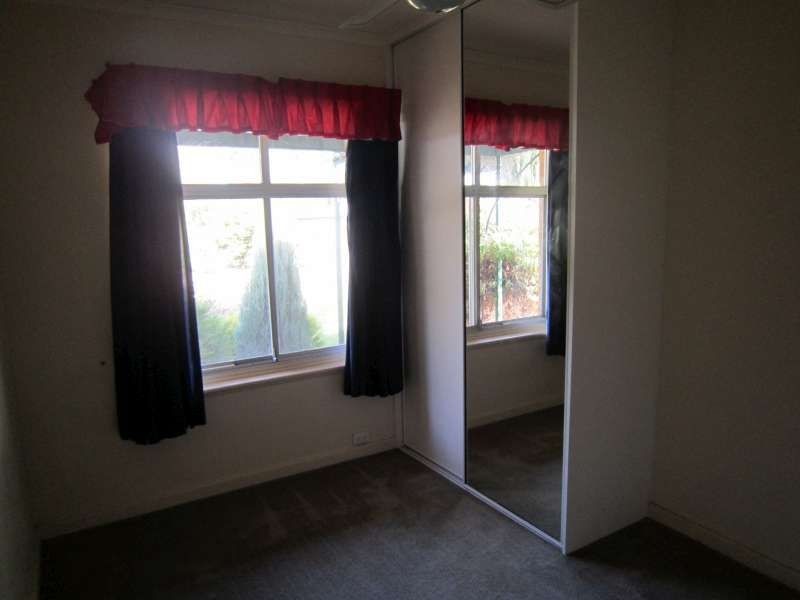 37 Hazel Grove, Ridgehaven SA 5097