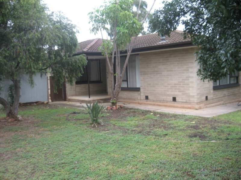 32 Ronald Drive, Salisbury East SA 5109