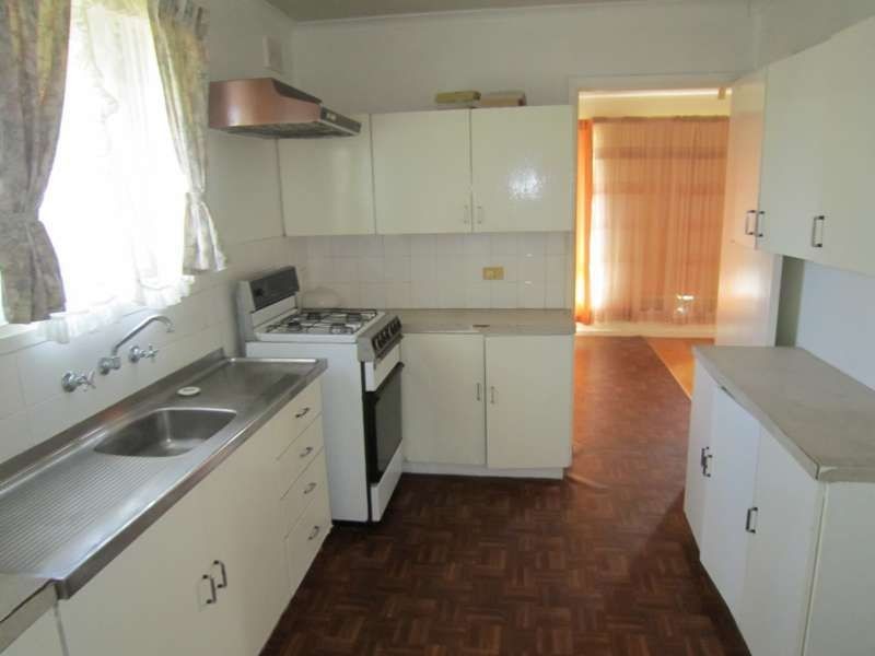 32 Ronald Drive, Salisbury East SA 5109