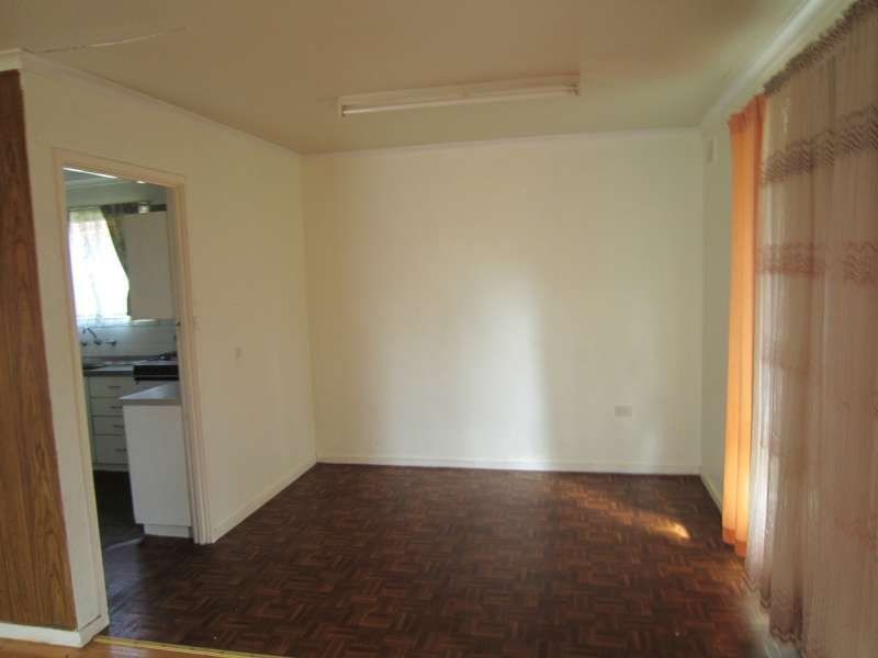 32 Ronald Drive, Salisbury East SA 5109