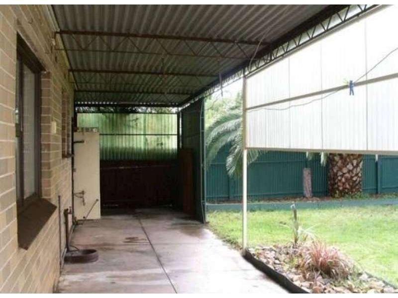 27 Burley Road, Elizabeth Vale SA 5112