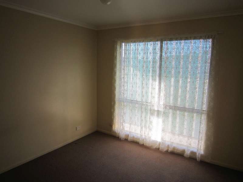 25 Claxton Way, Burton SA 5110