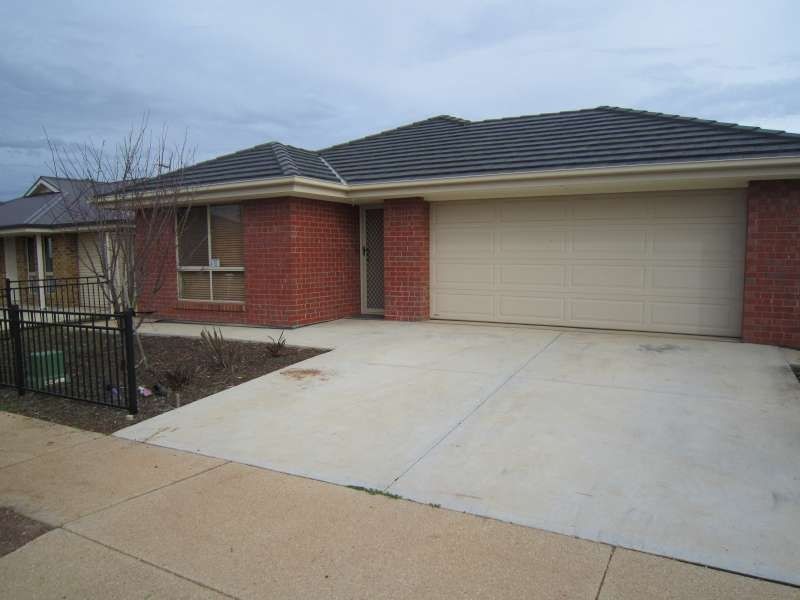 11 Gairdner Boulevard, Andrews Farm SA 5114