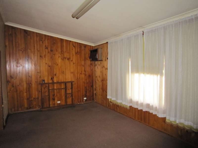 13 Leslie McIntyre Avenue, Salisbury Downs SA 5108