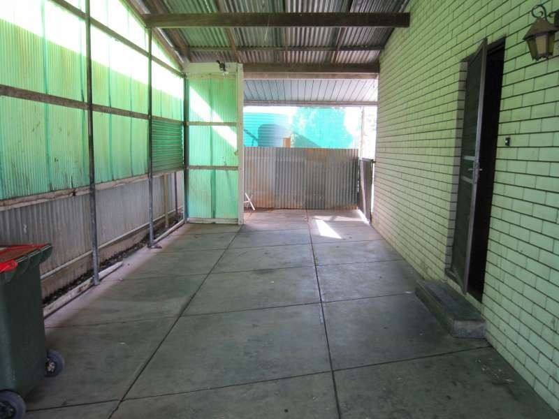 13 Leslie McIntyre Avenue, Salisbury Downs SA 5108