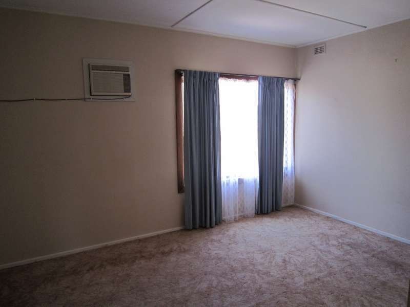 26 Manningford Road, Elizabeth South SA 5112