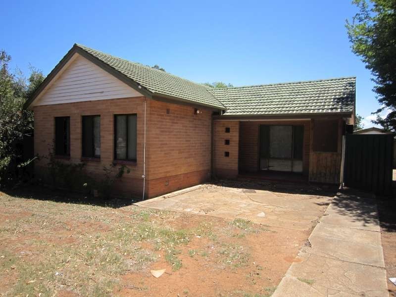 33 Ifould Road, Elizabeth Park SA 5113