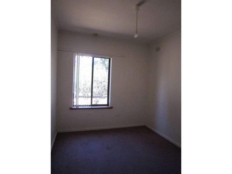 33 Ifould Road, Elizabeth Park SA 5113