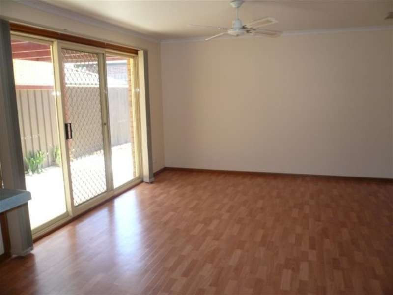 8 Gemini Court, Modbury Heights SA 5092