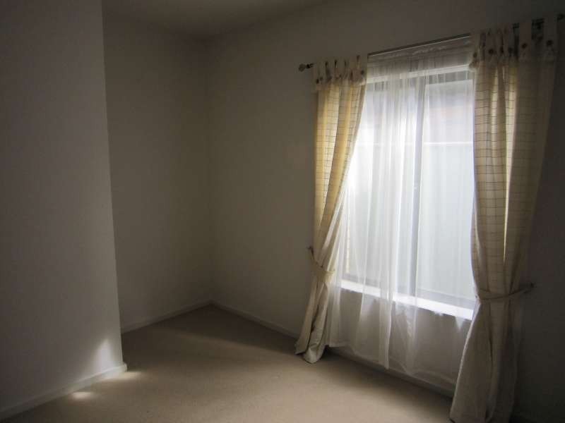 5 Sugarloaf Lane, Mawson Lakes SA 5095