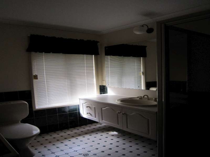 4 Hudson Lowe Drive, Greenwith SA 5125