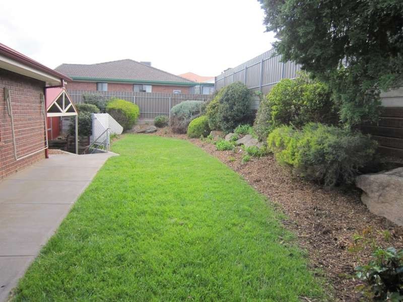 4 Hudson Lowe Drive, Greenwith SA 5125