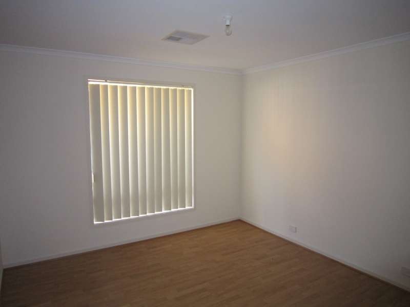 17A Everleigh Road, Elizabeth Vale SA 5112