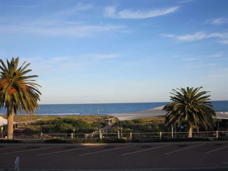 3/95 Esplanade, Semaphore SA 5019