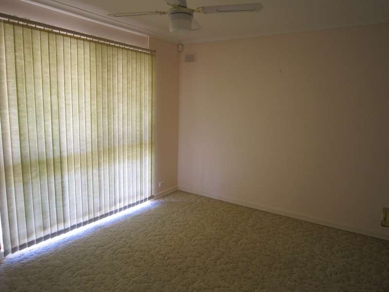 8 Charlton Drive, Salisbury East SA 5109