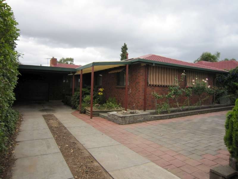 24 Walkleys Road, Valley View SA 5093