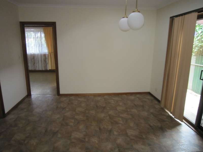 24 Walkleys Road, Valley View SA 5093