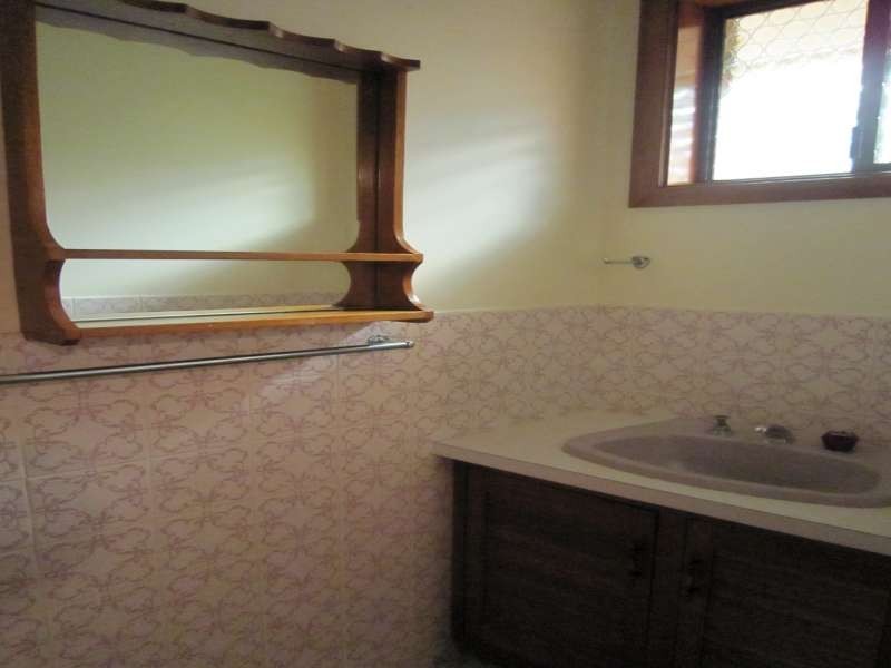 24 Walkleys Road, Valley View SA 5093