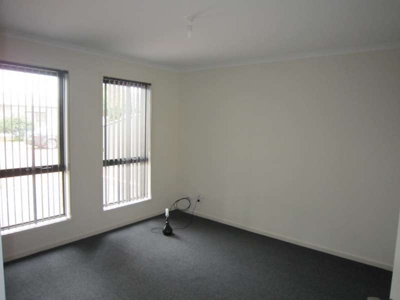 25A Jane Street, Smithfield SA 5114