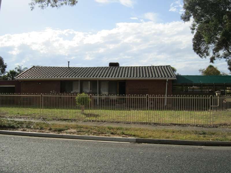 1 Linda Close, Paralowie SA 5108