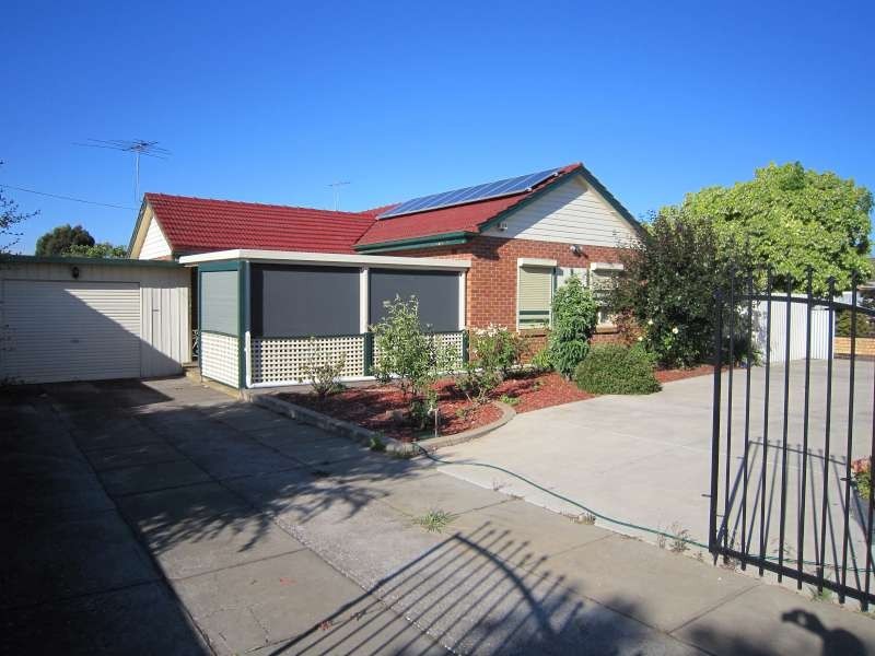13 Siddall Road, Elizabeth Vale SA 5112